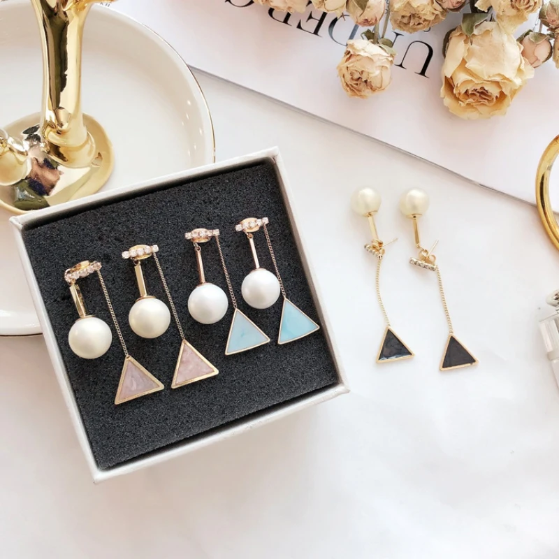 2018 New Fashion Geometric Pearl Earrings Women Ear Hanging Crystal Wedding Long Earrings For Women Gift Birthday Gift
2018 New Fashion Geometric Pearl Earrings Women Ear Hanging Crystal Wedding Long Earrings For Women Gift Birthday Gift