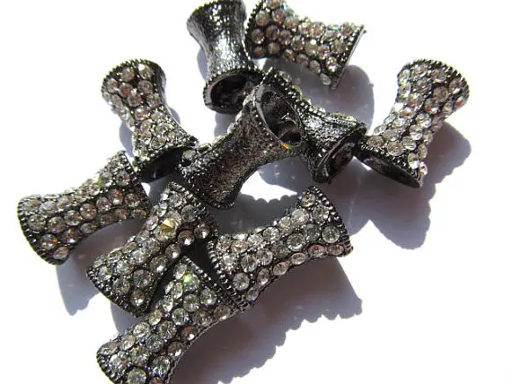 100pcs Solid Gold Column Charms micro pave crystal gumetal mixed Tone 3D Fitness Charm connector beads 10x18mm
100pcs Solid Gold Column Charms micro pave crystal gumetal mixed Tone 3D Fitness Charm connector beads 10x18mm