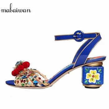 Mabaiwan Fashion Blue Flower Print Gladiator Sandals Designer Women Pumps Handmade High Heels Wedding Shoes Woman Pom Pom Sandal
Mabaiwan Fashion Blue Flower Print Gladiator Sandals Designer Women Pumps Handmade High Heels Wedding Shoes Woman Pom Pom Sandal