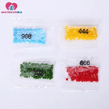 Diamonds for painting DIY Round beads Square diamonds Shining total 447 colors Diamonds missing
Diamonds for painting DIY Round beads Square diamonds Shining total 447 colors Diamonds missing