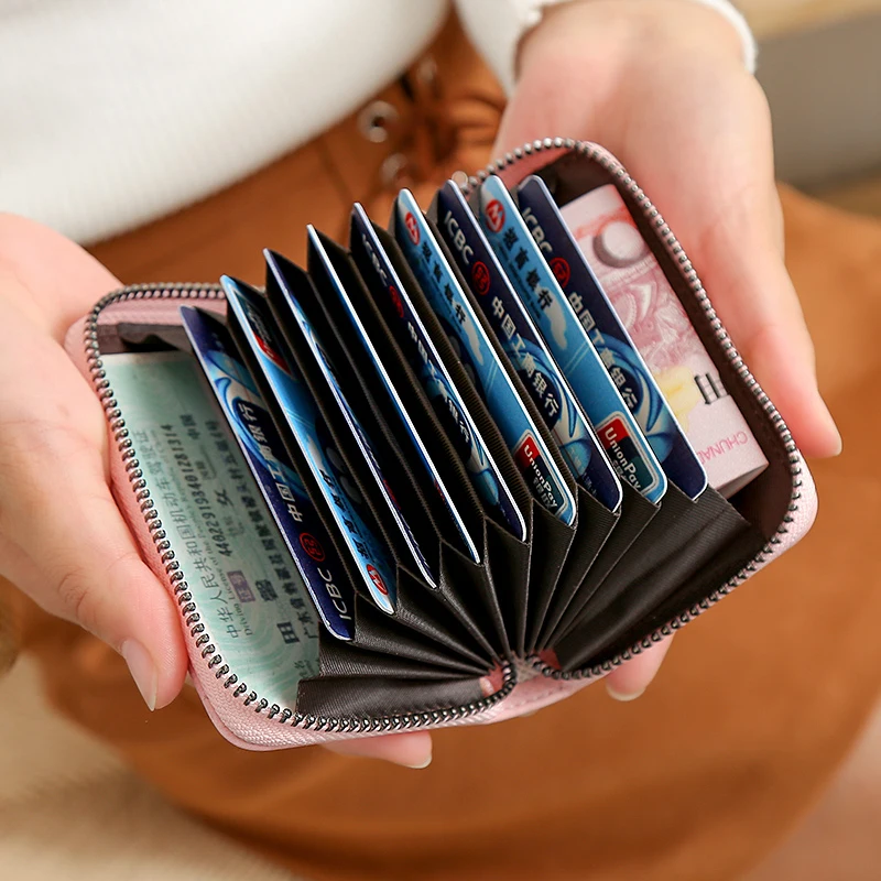 JULICXYJ Luxury Brand 11 Slots Women Credit Business Bank Cards Holder Passport Cover Card Bag Case Femme Carteira Mujer 2018
JULICXYJ Luxury Brand 11 Slots Women Credit Business Bank Cards Holder Passport Cover Card Bag Case Femme Carteira Mujer 2018