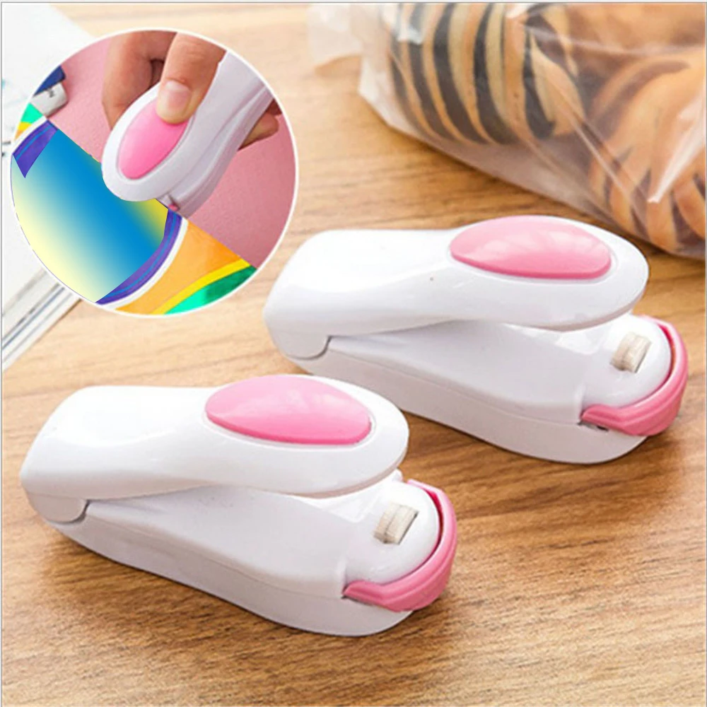 New Vacuum Food Sealer Mini Portable Heat Sealing Machine bag Sealer Seal Machine Poly Tubing Plastic Bag Kit Tool Hot Sale
New Vacuum Food Sealer Mini Portable Heat Sealing Machine bag Sealer Seal Machine Poly Tubing Plastic Bag Kit Tool Hot Sale