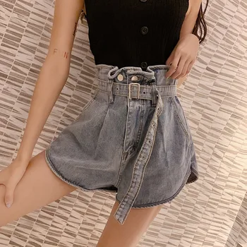 Summer 2019 New Bud High Waist Washed Jeans Short Female Korean Temperament Style Loose Legs Trousers Hot Pants Trend
Summer 2019 New Bud High Waist Washed Jeans Short Female Korean Temperament Style Loose Legs Trousers Hot Pants Trend