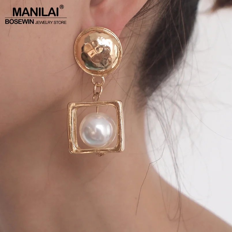 MANILAI Fashion Metal Imitation Pearl Dangle Earrings For Women Trendy Charm Alloy Statement Earrings Jewelry Wholesale
MANILAI Fashion Metal Imitation Pearl Dangle Earrings For Women Trendy Charm Alloy Statement Earrings Jewelry Wholesale