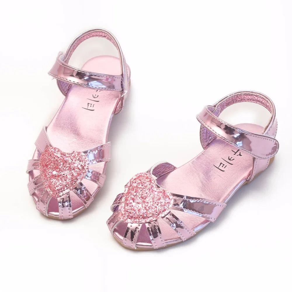 Summer Style Children Sandals Girls Princess Beautiful Love diamond Shoes Kids Flat Sandals Baby Girls Roman Shoes
Summer Style Children Sandals Girls Princess Beautiful Love diamond Shoes Kids Flat Sandals Baby Girls Roman Shoes
