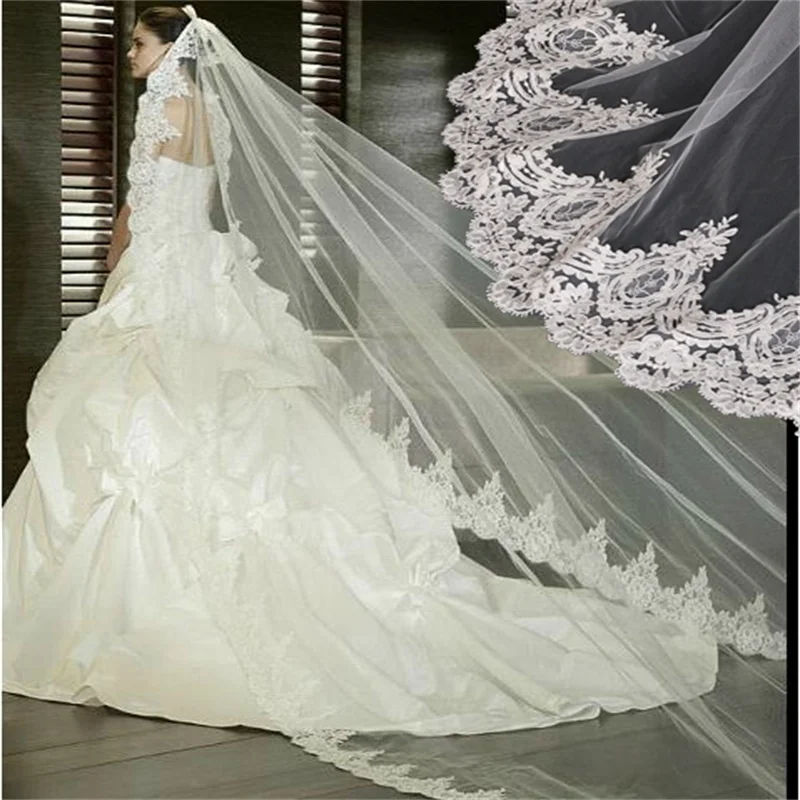Elegant Bridal Veils with Cathedral Train Appliqued Edge 3M White/Ivory Wedding Accessories Long Bridal Mantilla Wedding Veil
Elegant Bridal Veils with Cathedral Train Appliqued Edge 3M White/Ivory Wedding Accessories Long Bridal Mantilla Wedding Veil