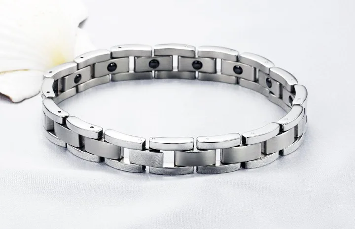 Europe and the United States Stainless Steel Magnet Stone Men Bracelet Chain Link Bangles Bracelets For Women Couple Jewelry
Europe and the United States Stainless Steel Magnet Stone Men Bracelet Chain Link Bangles Bracelets For Women Couple Jewelry