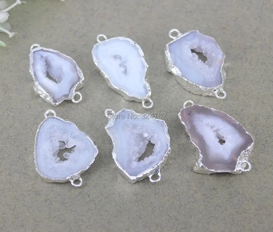 5pcs Silver Metal Natural Druzy Geode Gem stone Connector beads in White Color For Making Jewelry
5pcs Silver Metal Natural Druzy Geode Gem stone Connector beads in White Color For Making Jewelry
