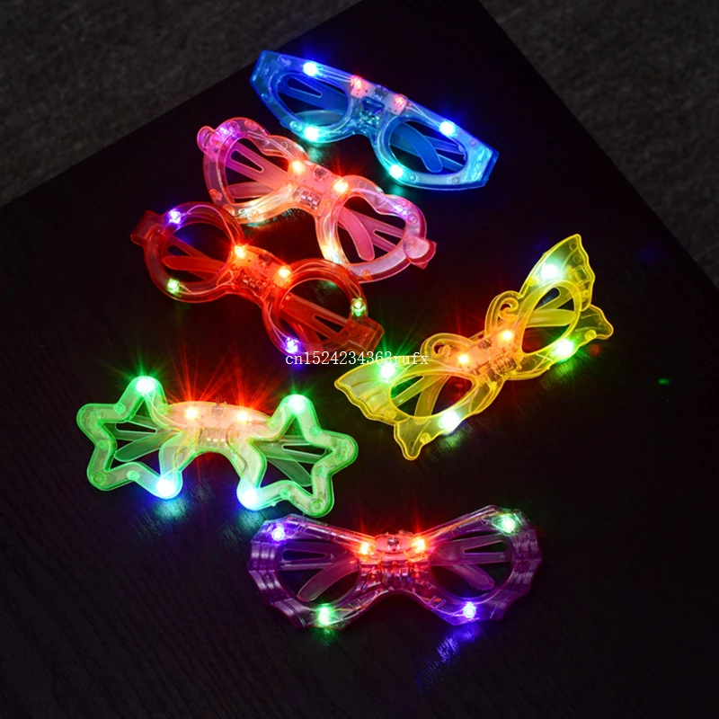 100pcs Flashing Led Glasses Heart Butterfly Style Luminous Lighting Glasses Christmas Gifts Party Decorative for Children Adult
100pcs Flashing Led Glasses Heart Butterfly Style Luminous Lighting Glasses Christmas Gifts Party Decorative for Children Adult