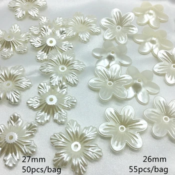 Acrylic Ivory Color Pearl white flowers beads for Jewelry making six petals Bridal decoration creamy accessories hot sale
Acrylic Ivory Color Pearl white flowers beads for Jewelry making six petals Bridal decoration creamy accessories hot sale