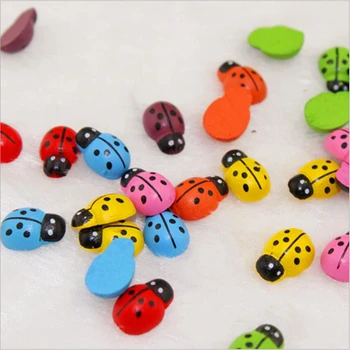 10pcs/lot Cartoon Mini Seven Star Ladybug Artificial Wood Beetle Moss Micro Landscape Art Decoration DIY Garden Plant Decoration
10pcs/lot Cartoon Mini Seven Star Ladybug Artificial Wood Beetle Moss Micro Landscape Art Decoration DIY Garden Plant Decoration
