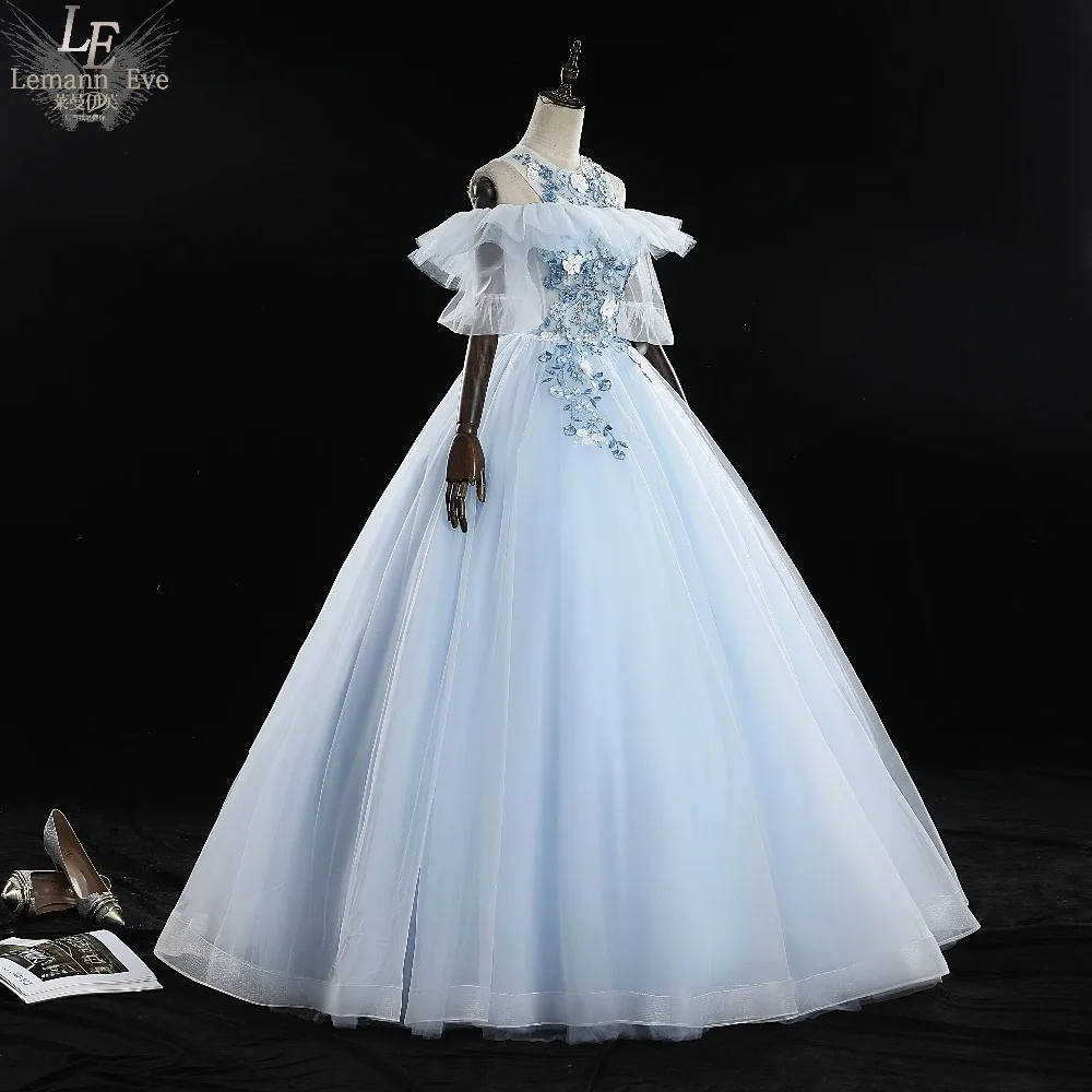 pale blue ruffle bubble sleeve embroidery rococo princess cosplay medieval dress Renaissance gown queen Victoria Belle Ball
pale blue ruffle bubble sleeve embroidery rococo princess cosplay medieval dress Renaissance gown queen Victoria Belle Ball