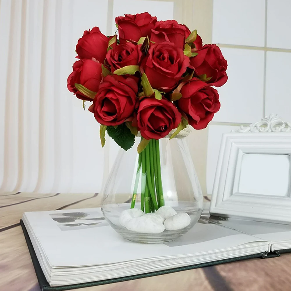 12PCS Fake Silk Rose Flowers Romantic Wedding Bridal Holding Rose Bouquet Artificial Flowers for Home Desk Garden Decoration
12PCS Fake Silk Rose Flowers Romantic Wedding Bridal Holding Rose Bouquet Artificial Flowers for Home Desk Garden Decoration