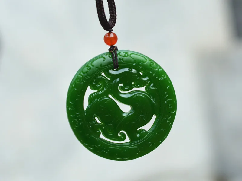 High Imitation Green Jades Pendant Carving two Dragon Pendant necklace Ssangyong Play Beads pendants Men Stone Jewerly
High Imitation Green Jades Pendant Carving two Dragon Pendant necklace Ssangyong Play Beads pendants Men Stone Jewerly