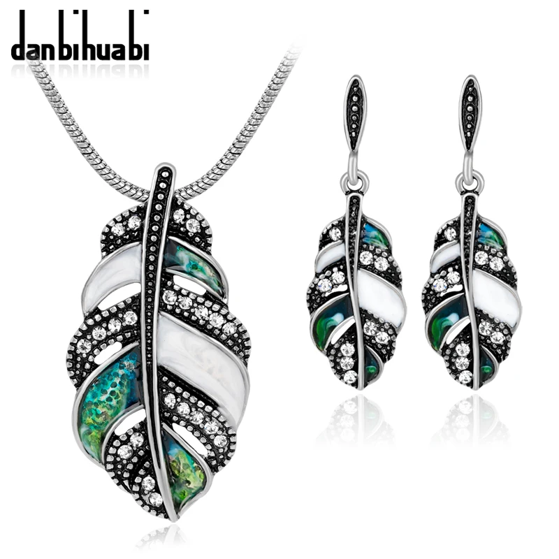danbihuabi Enamel Jewelry Sets for Women Crystal Rhinestone Necklace and Earrings Leaves Costume Jewelry Sets 2018 for Party
danbihuabi Enamel Jewelry Sets for Women Crystal Rhinestone Necklace and Earrings Leaves Costume Jewelry Sets 2018 for Party