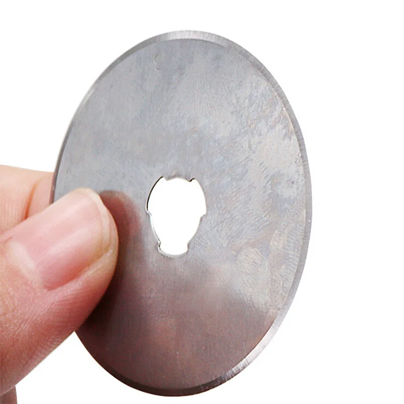 5 Pcs Rotary Cutter Set Blades Quilting Cutting Patchwork Blades Cut Cutting Disc Patchwork Leather Craft Sewing Tool
5 Pcs Rotary Cutter Set Blades Quilting Cutting Patchwork Blades Cut Cutting Disc Patchwork Leather Craft Sewing Tool