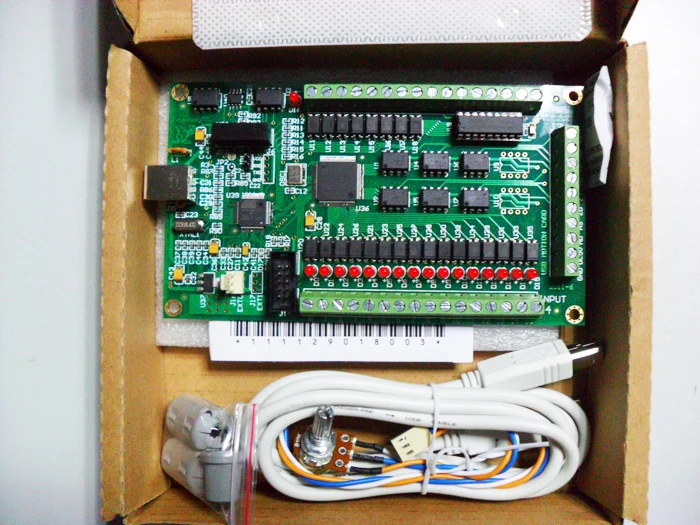 Mach3 3axis/4axis USB contral card Parallel Card With 200KHz output for cnc carving machine
Mach3 3axis/4axis USB contral card Parallel Card With 200KHz output for cnc carving machine
