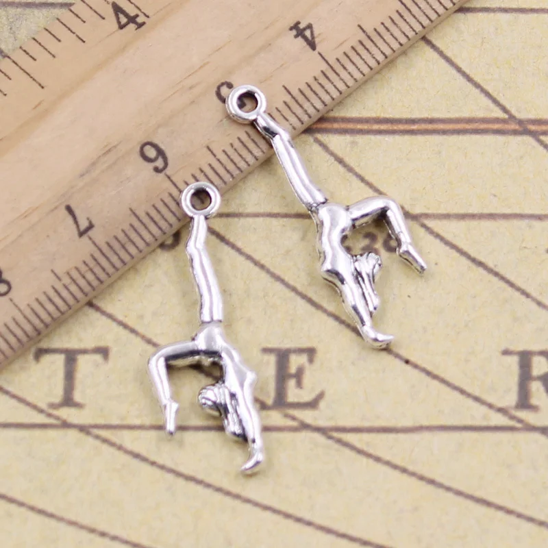 12pcs/lot Charms gymnastics gymnast sporter 30x11mm Tibetan Silver Pendants Crafts Making Findings Antique Jewelry DIY Necklace
12pcs/lot Charms gymnastics gymnast sporter 30x11mm Tibetan Silver Pendants Crafts Making Findings Antique Jewelry DIY Necklace