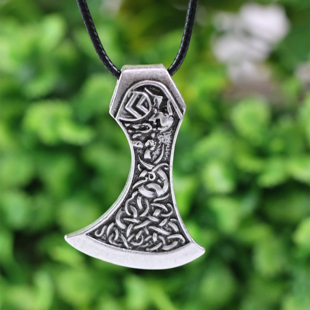 10pcs Viking Hammer Necklace Nordic Thor's Hammer with Soldiers and Dragon Pendant Necklace Animal Talisman Viking Jewelry
10pcs Viking Hammer Necklace Nordic Thor's Hammer with Soldiers and Dragon Pendant Necklace Animal Talisman Viking Jewelry