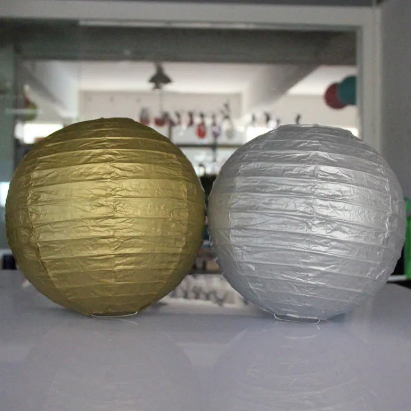 AJP Gold and silver paper lanterns round folding crafts paper lampshade wedding decorate stage decoration props paper lampion
AJP Gold and silver paper lanterns round folding crafts paper lampshade wedding decorate stage decoration props paper lampion