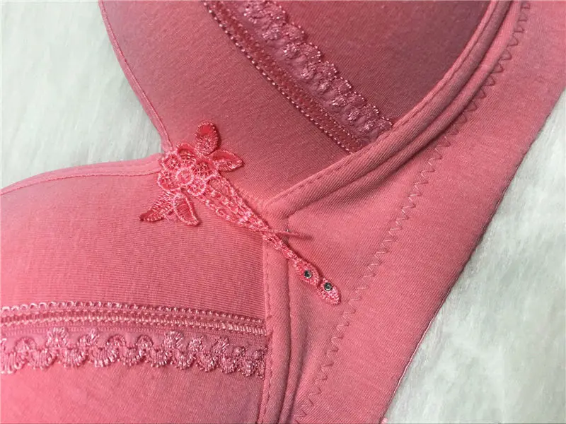 Plus size bra 46 44 42 40 38 36 34 B C D cup bras for women push up bralette soft comfortable wire free lingerie top vs bh C3518
Plus size bra 46 44 42 40 38 36 34 B C D cup bras for women push up bralette soft comfortable wire free lingerie top vs bh C3518