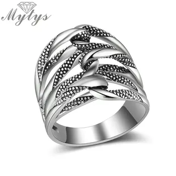 Mytys Hollow Cross Geometric Design Antique Ring for Women Fashion Party Jewelry Finger Ring Anniversary Gifts R2064
Mytys Hollow Cross Geometric Design Antique Ring for Women Fashion Party Jewelry Finger Ring Anniversary Gifts R2064