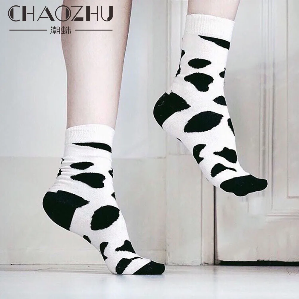 CHAOZHU New Arrival White Black Spot Jacquard Dalmatians Pattern Unisex Men Women Fashion Happy Socks Ankle Length Cotton Socks
CHAOZHU New Arrival White Black Spot Jacquard Dalmatians Pattern Unisex Men Women Fashion Happy Socks Ankle Length Cotton Socks