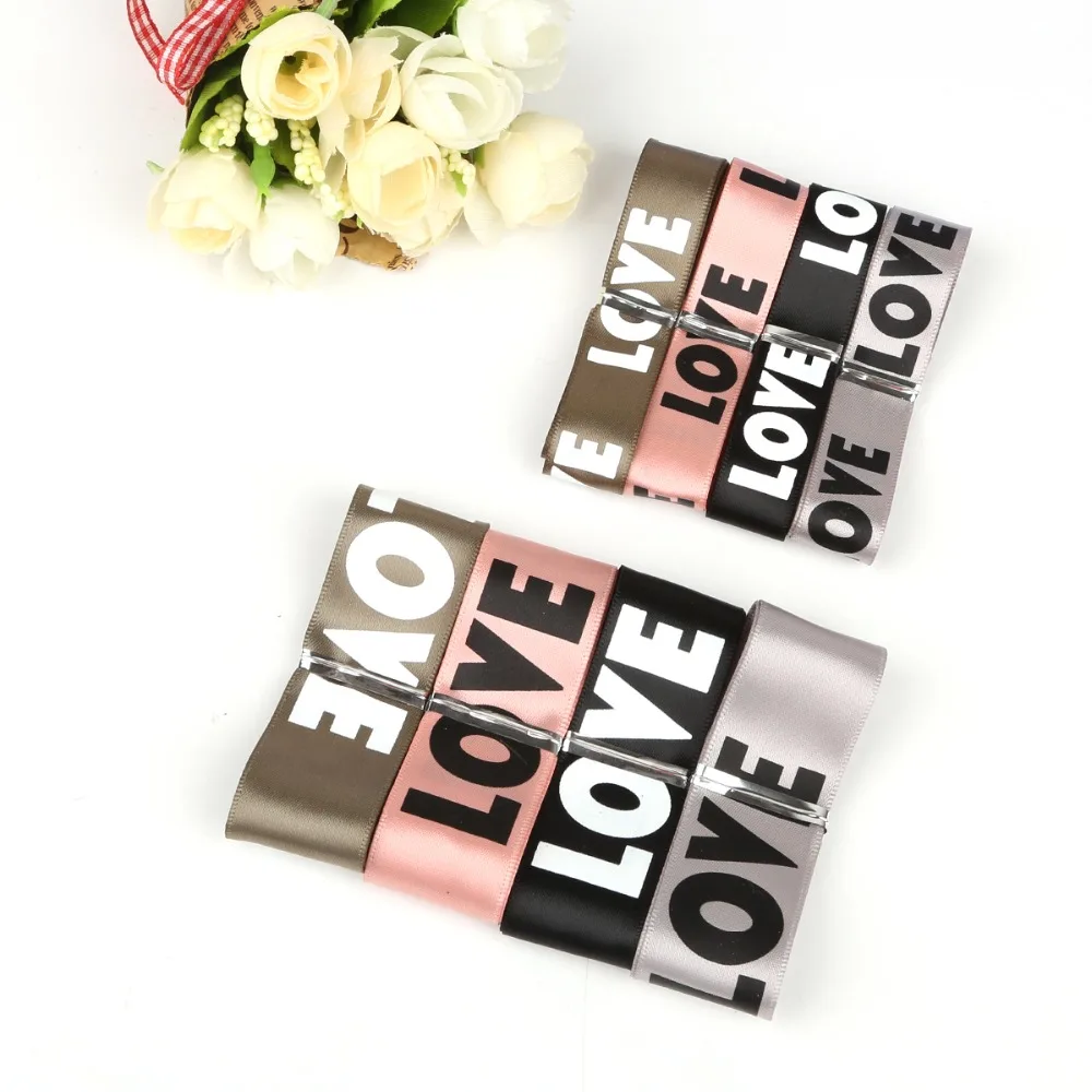 1.5cm/2.5CM LOVE Silk Satin Ribbon Printed Sewing Ribbons Wedding DIY Handmade Materials Decorative Gift Wrap Ribbon
1.5cm/2.5CM LOVE Silk Satin Ribbon Printed Sewing Ribbons Wedding DIY Handmade Materials Decorative Gift Wrap Ribbon