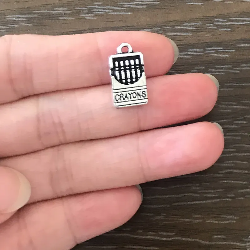 8PCS DIY Jewelry Crayons Charms Antique Silver Tone Crayons Pendant Charm for Bracelet Necklace Earrings Keychain Zipper Pulls
8PCS DIY Jewelry Crayons Charms Antique Silver Tone Crayons Pendant Charm for Bracelet Necklace Earrings Keychain Zipper Pulls