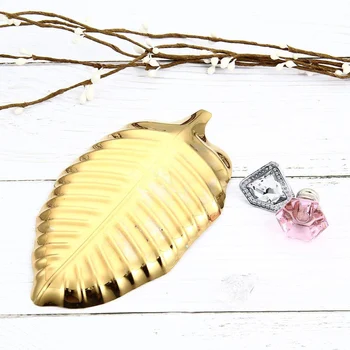 Stainless Steel Towel Trays, Golden Leaf Jewelry Bowl Dish, Muti-Function Cosmetic Organizer Towel Trays for Trinket Ring, Can
Stainless Steel Towel Trays, Golden Leaf Jewelry Bowl Dish, Muti-Function Cosmetic Organizer Towel Trays for Trinket Ring, Can