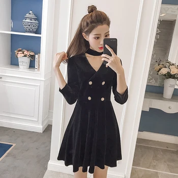 black dress v-neck velvet women high-end vintage dresses buttons pleated vestidos design fashion outfit clothing girl S-XXL
black dress v-neck velvet women high-end vintage dresses buttons pleated vestidos design fashion outfit clothing girl S-XXL
