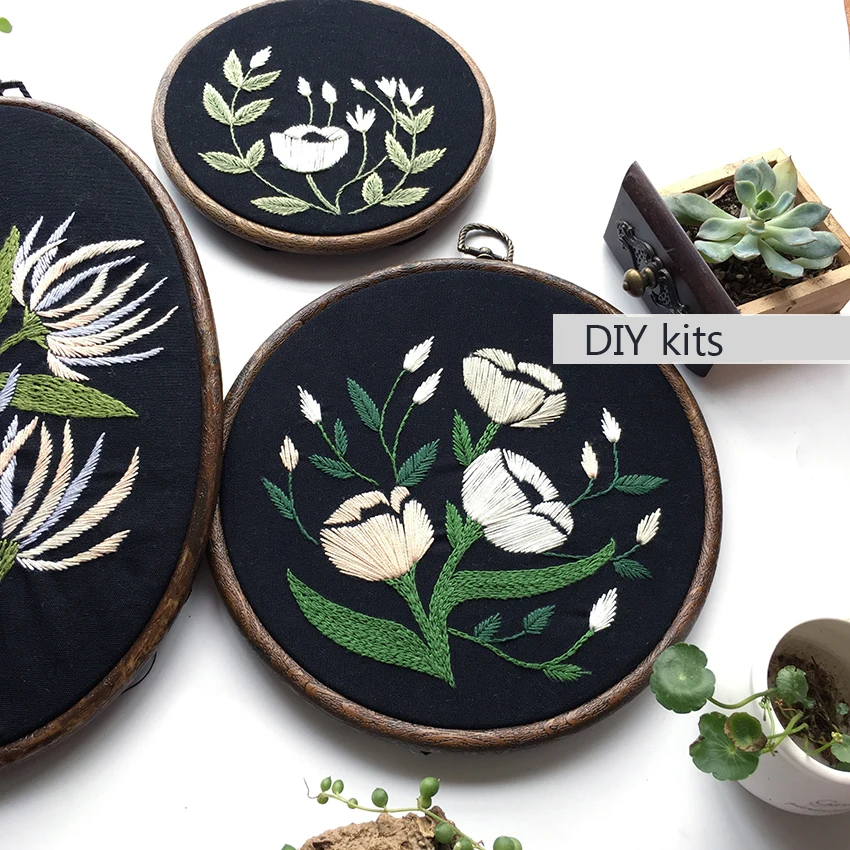 DIY 3d Embroidery for Beginner Needlework Kits Cross Stitch Beautiful Flowers & Butterfly Wall Art Home Decor With Frame
DIY 3d Embroidery for Beginner Needlework Kits Cross Stitch Beautiful Flowers & Butterfly Wall Art Home Decor With Frame