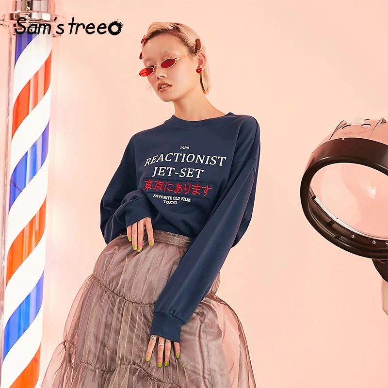 Samstree Navy Letter Embroidery Casual Sweatshirt Women Top 2019 Autumn Leisure Casual Female Hoodies Korean Loose Pullovers
Samstree Navy Letter Embroidery Casual Sweatshirt Women Top 2019 Autumn Leisure Casual Female Hoodies Korean Loose Pullovers