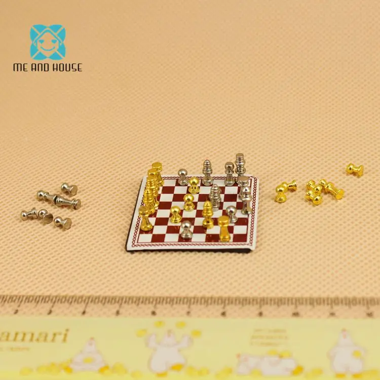 Dollhouse DIY Chess Mini toys Doll House Miniature Metal Chess toy a set chessboard
Dollhouse DIY Chess Mini toys Doll House Miniature Metal Chess toy a set chessboard