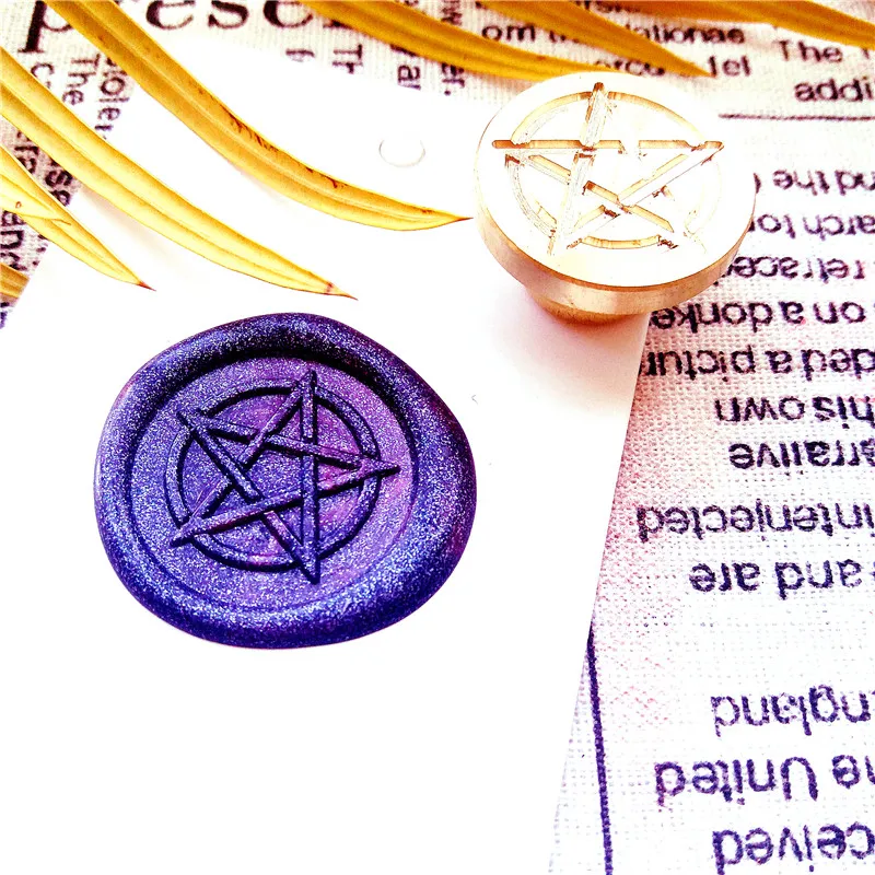 Pentagram Five-pointed Star wax seal stamp,Envelope seal DIY sealing wax stamp vintage custom design box set wood metal handle
Pentagram Five-pointed Star wax seal stamp,Envelope seal DIY sealing wax stamp vintage custom design box set wood metal handle