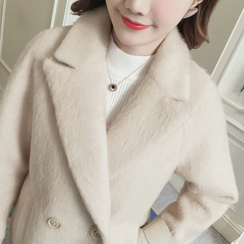 Mao coat female middle length Korean Edition 2019 new sweet white woolen coat coats autumn and winter
Mao coat female middle length Korean Edition 2019 new sweet white woolen coat coats autumn and winter