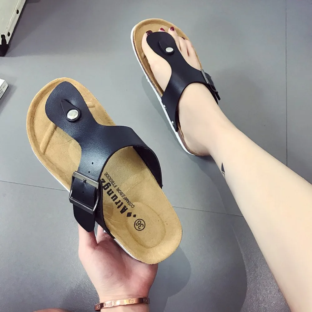 Casual Design Women PU Leather Slippers Summer Beach Wear Ladies All Match Clothes Non-Slip Footwear Slippers Shoes
Casual Design Women PU Leather Slippers Summer Beach Wear Ladies All Match Clothes Non-Slip Footwear Slippers Shoes