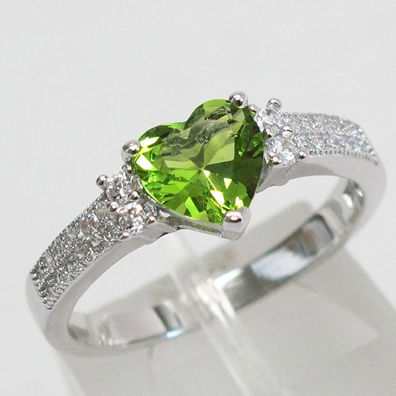 Heart Green Stone Engagement Ring Couple Love White Crystal Silver Color Wedding Rings for Women Jewelry Anillos Mujer O3Q028
Heart Green Stone Engagement Ring Couple Love White Crystal Silver Color Wedding Rings for Women Jewelry Anillos Mujer O3Q028
