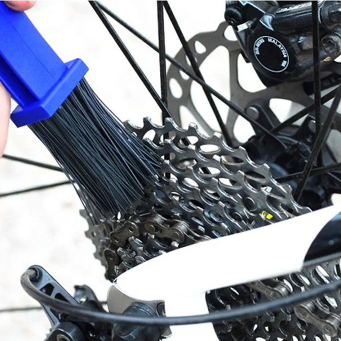 New Bisiklet Motorcycle Bicycle Chain Clean Brush Gear Grunge Brush Cleaner Outdoor Cleaner Scrubber Tool
New Bisiklet Motorcycle Bicycle Chain Clean Brush Gear Grunge Brush Cleaner Outdoor Cleaner Scrubber Tool
