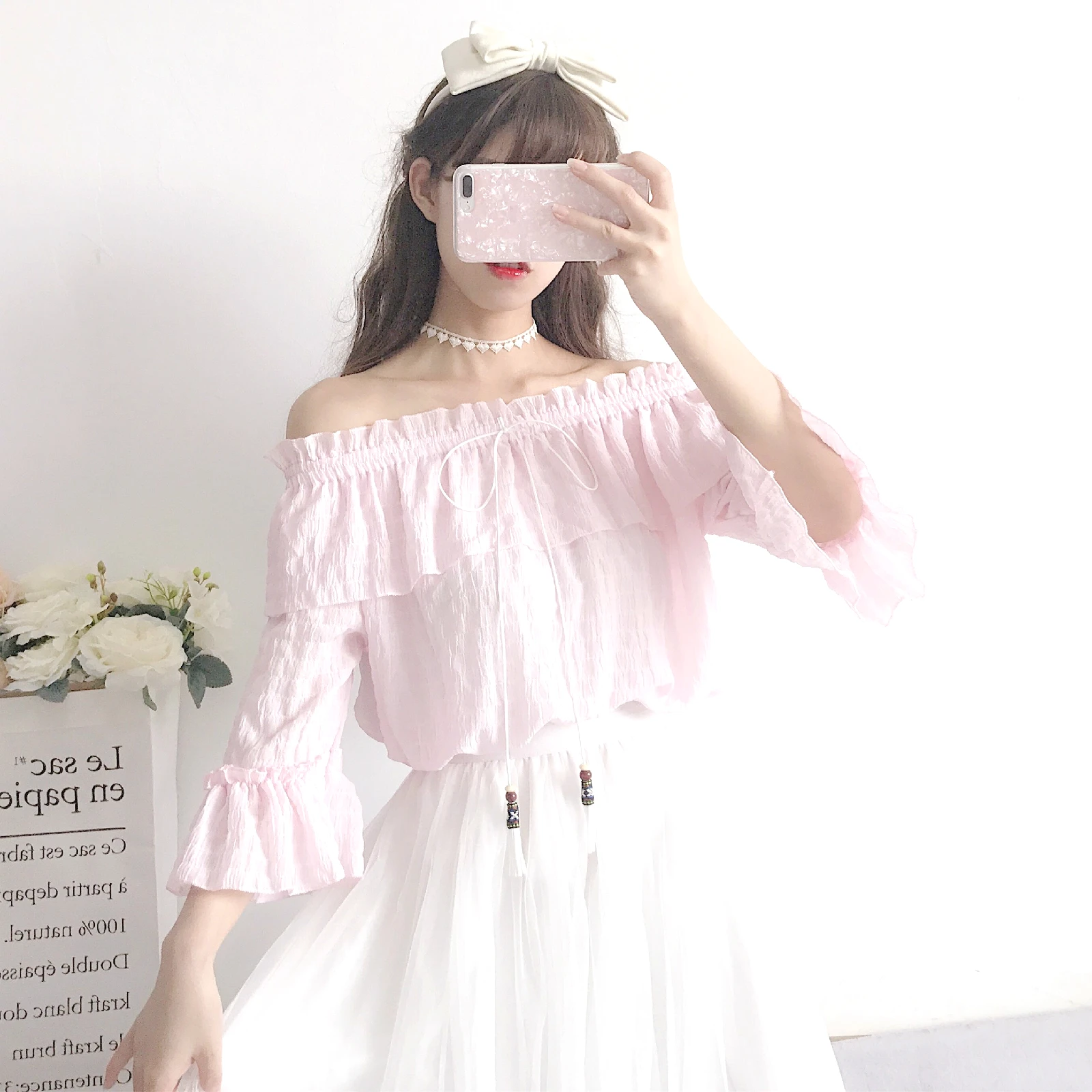 Sweet Cute Ruffles Bow Girls Chiffon Blouse Fresh Feeling Slash Neck Off Shoulder Student Shirt Tops Chic Petal Sleeve Shirts
Sweet Cute Ruffles Bow Girls Chiffon Blouse Fresh Feeling Slash Neck Off Shoulder Student Shirt Tops Chic Petal Sleeve Shirts