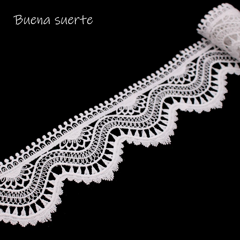 Buena Suerte Embroidered Milk Silk Chinese dragon Lace Ribbon Sewing Applique Lace Trims DIY Tape Wedding Party Decor Craft 6cm
Buena Suerte Embroidered Milk Silk Chinese dragon Lace Ribbon Sewing Applique Lace Trims DIY Tape Wedding Party Decor Craft 6cm