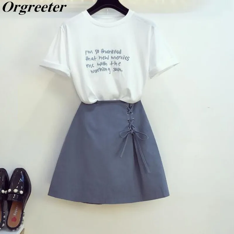 Summer Casual Student A-line Skirt Sets Embroidery Letter Pattern T-shirts and Elastic waist lacing High Waist Mini Skirts Suit
Summer Casual Student A-line Skirt Sets Embroidery Letter Pattern T-shirts and Elastic waist lacing High Waist Mini Skirts Suit