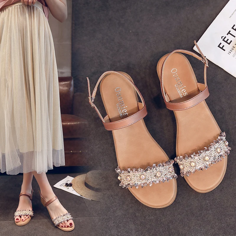 2019 Summer Elegant Crystals Woman Sandals Chunky Heels Woman Beach Sandals Pearl Peep Toe Sandals Cute for Women Block Heels
2019 Summer Elegant Crystals Woman Sandals Chunky Heels Woman Beach Sandals Pearl Peep Toe Sandals Cute for Women Block Heels