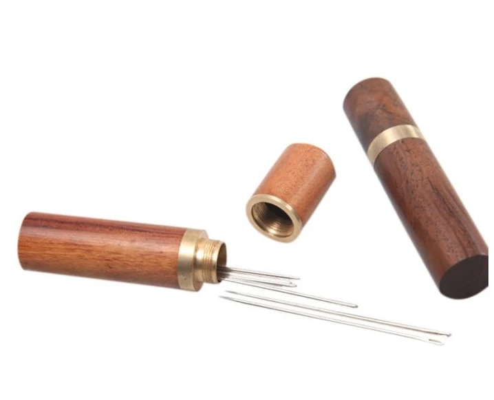 Hot DIY hand-made leather tool hand needle storage box sandalwood needle storage storage needle storage tool
Hot DIY hand-made leather tool hand needle storage box sandalwood needle storage storage needle storage tool