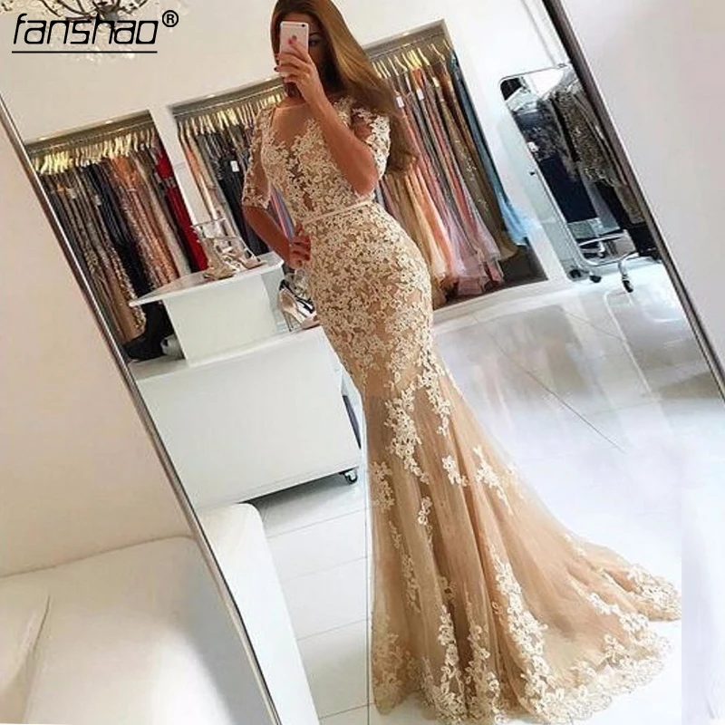 Champagne Prom Dresses Mermaid Tulle Appliques Lace Backless Party Maxys Long Prom Gown Evening Dresses Robe De Soiree 2019
Champagne Prom Dresses Mermaid Tulle Appliques Lace Backless Party Maxys Long Prom Gown Evening Dresses Robe De Soiree 2019