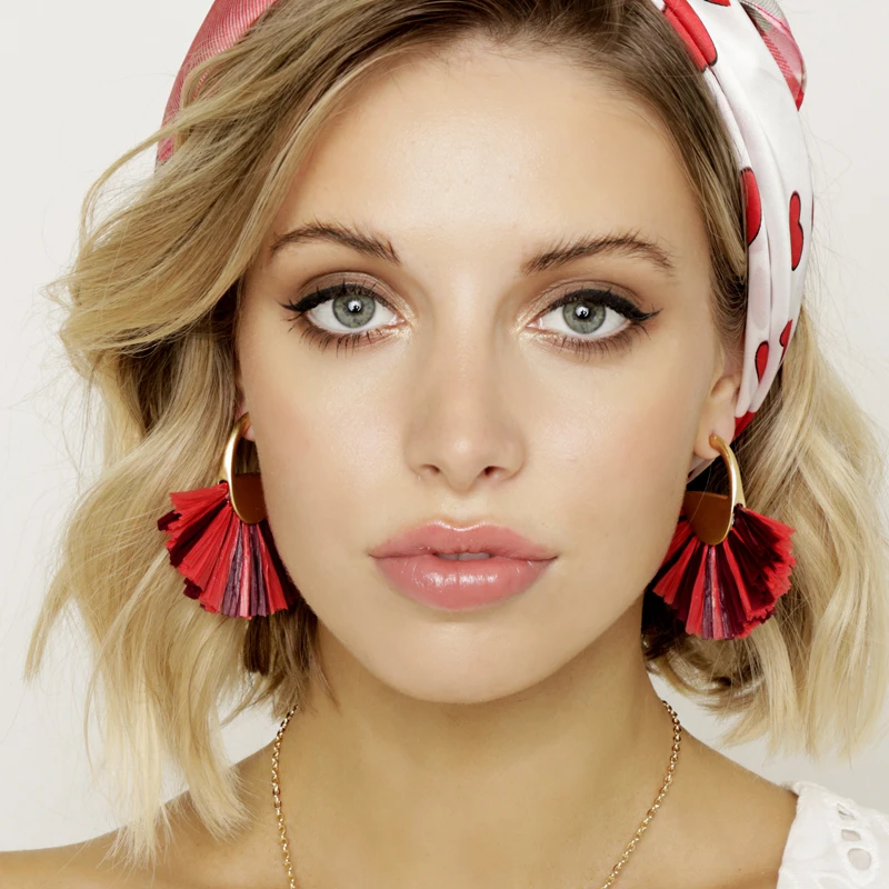 Coco&willow raffia straw look red color tone hoop earrings for women, boho fringe statement earring fashion jewelry for party
Coco&willow raffia straw look red color tone hoop earrings for women, boho fringe statement earring fashion jewelry for party
