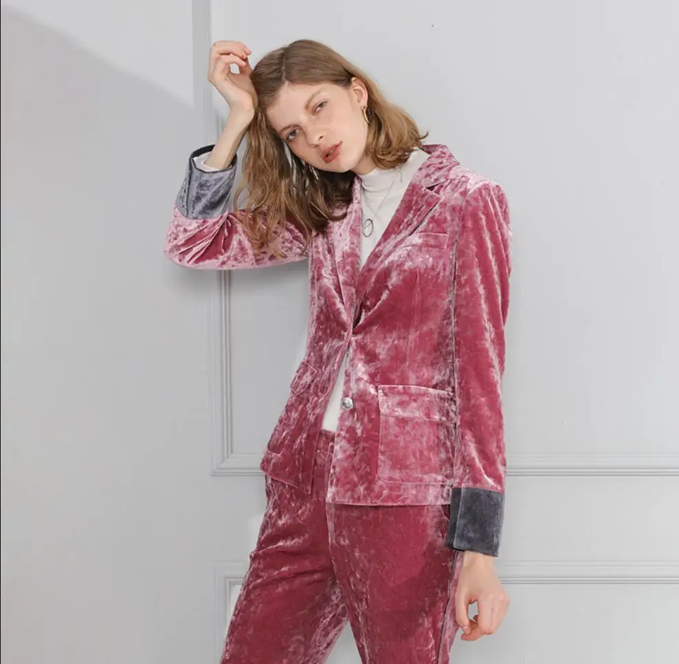 Gold velvet suit 2017 autumn Women new Pink velvet stitching pajamas wind casual suit jacket female fashion Outwear ! S M L
Gold velvet suit 2017 autumn Women new Pink velvet stitching pajamas wind casual suit jacket female fashion Outwear ! S M L