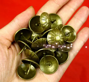 A08 Hardware accessories Bubble nails Vintage Upholstery nails Upholstery tacks Decorative tacks 19*15mm
A08 Hardware accessories Bubble nails Vintage Upholstery nails Upholstery tacks Decorative tacks 19*15mm