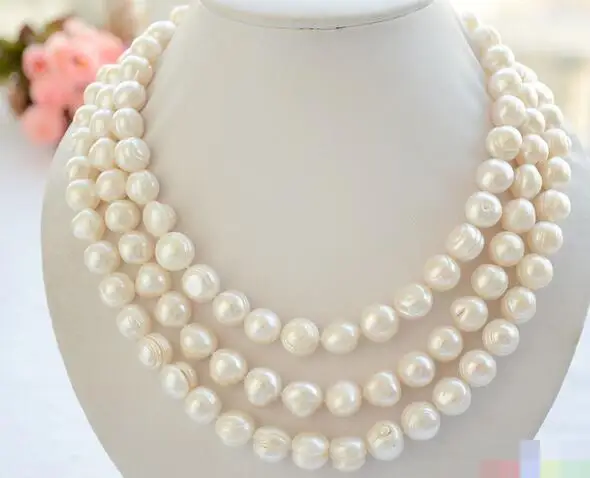 song voge gem nanJ0864 3row almost round white screw thread freshwater pearl necklace
song voge gem nanJ0864 3row almost round white screw thread freshwater pearl necklace