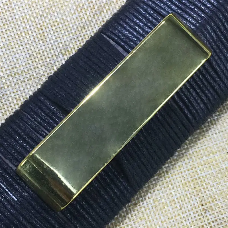 652